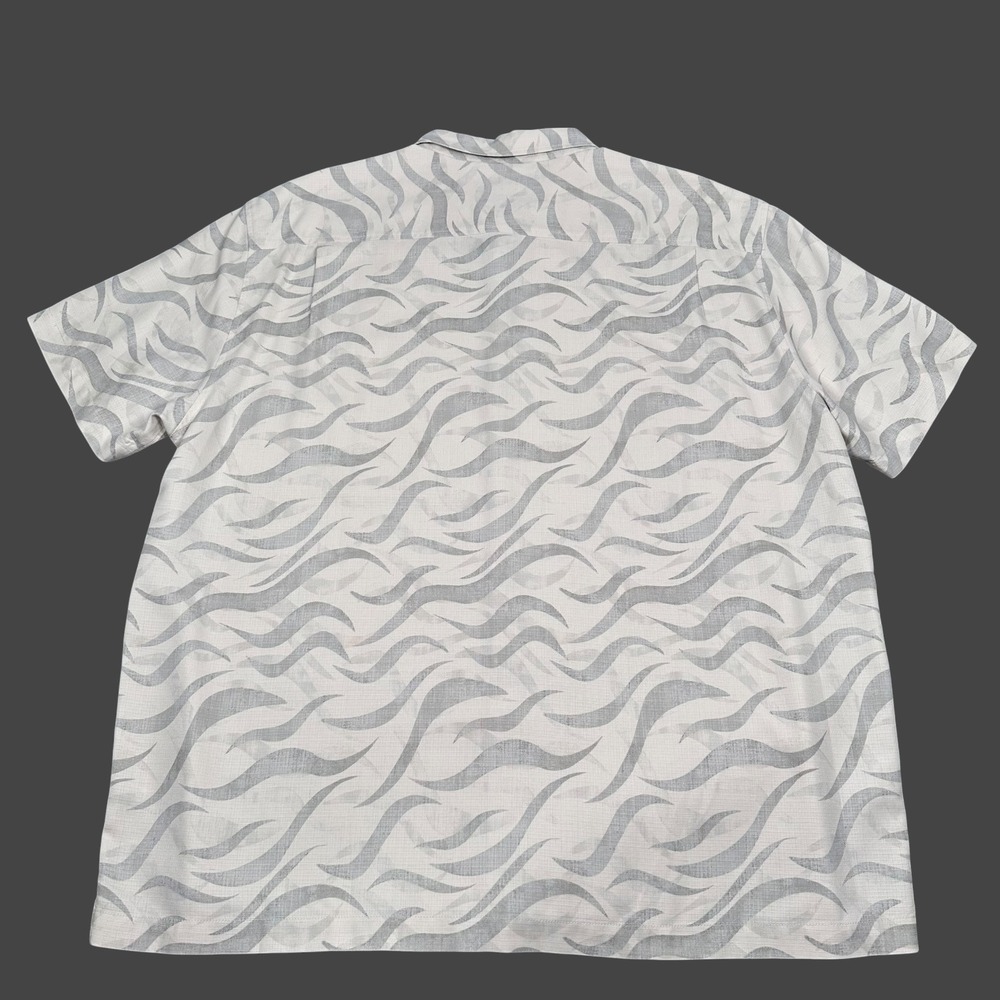 Tommy Bahama Island Zone Shirt Mens 3XL Gray Ivory/Cream Silk Blend Wave Print - Picture 4 of 8